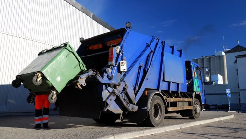 Lockable skip with enhanced security features